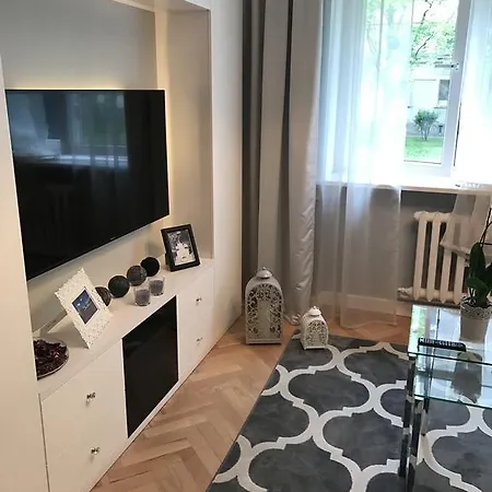 Apartament Karmelicka 11 Apartment Warsaw