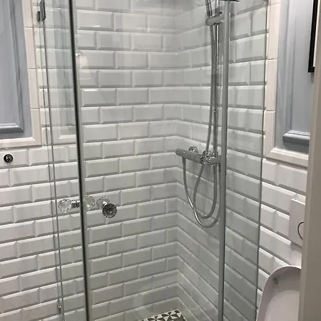 Apartament Karmelicka 11 *
